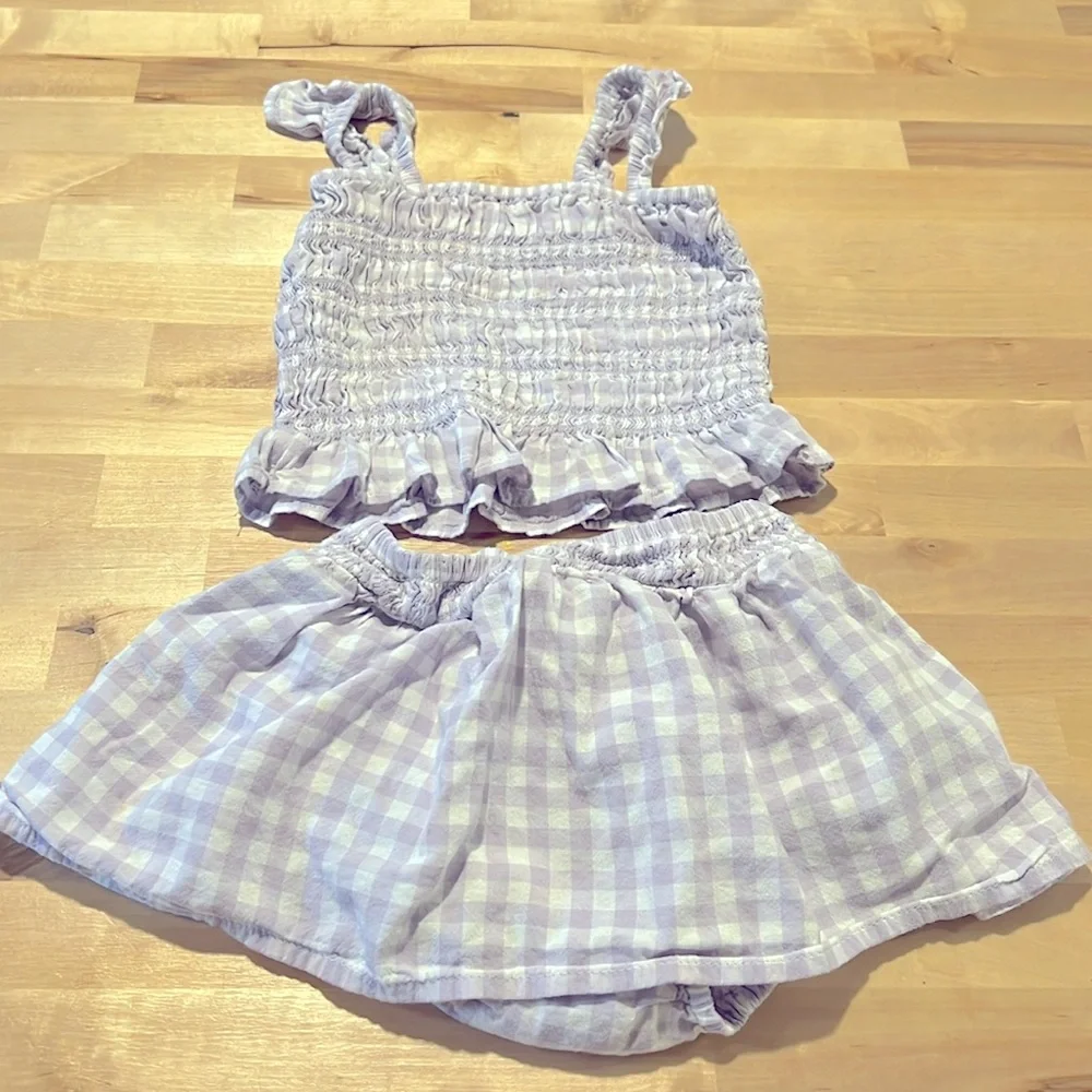 PURPLE AND WHITE GINGHAM TWO PIECE SET - SIZE 18-24M